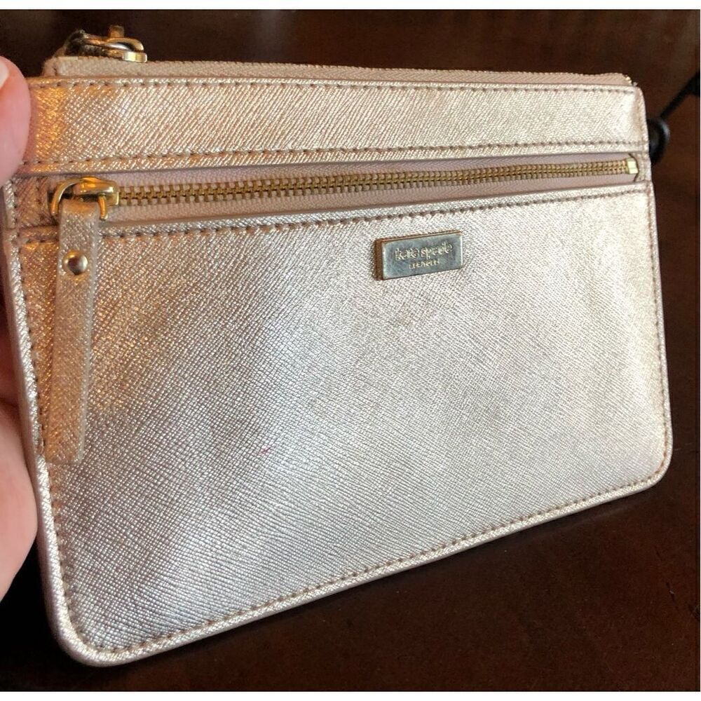 KATE SPADE ♠️ - 🎉HP🎉 EUC Rose Gold Metallic Leather Laurel Way Tinie Wristlet - Picture 3 of 16